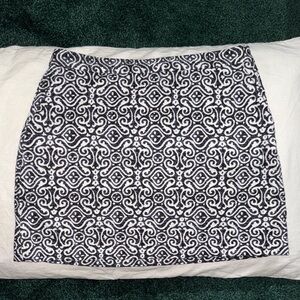 Elegant Navy and White Patterned Skirt